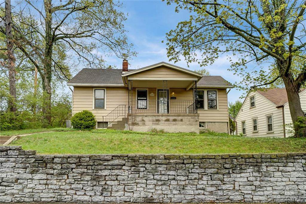 1477 Southlyn Drive - Photo 1