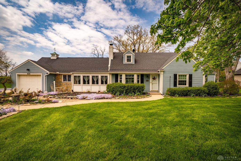 8065 Peters Pike - Photo 1
