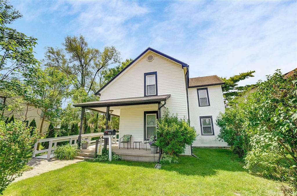 714 Cottage Avenue - Photo 1