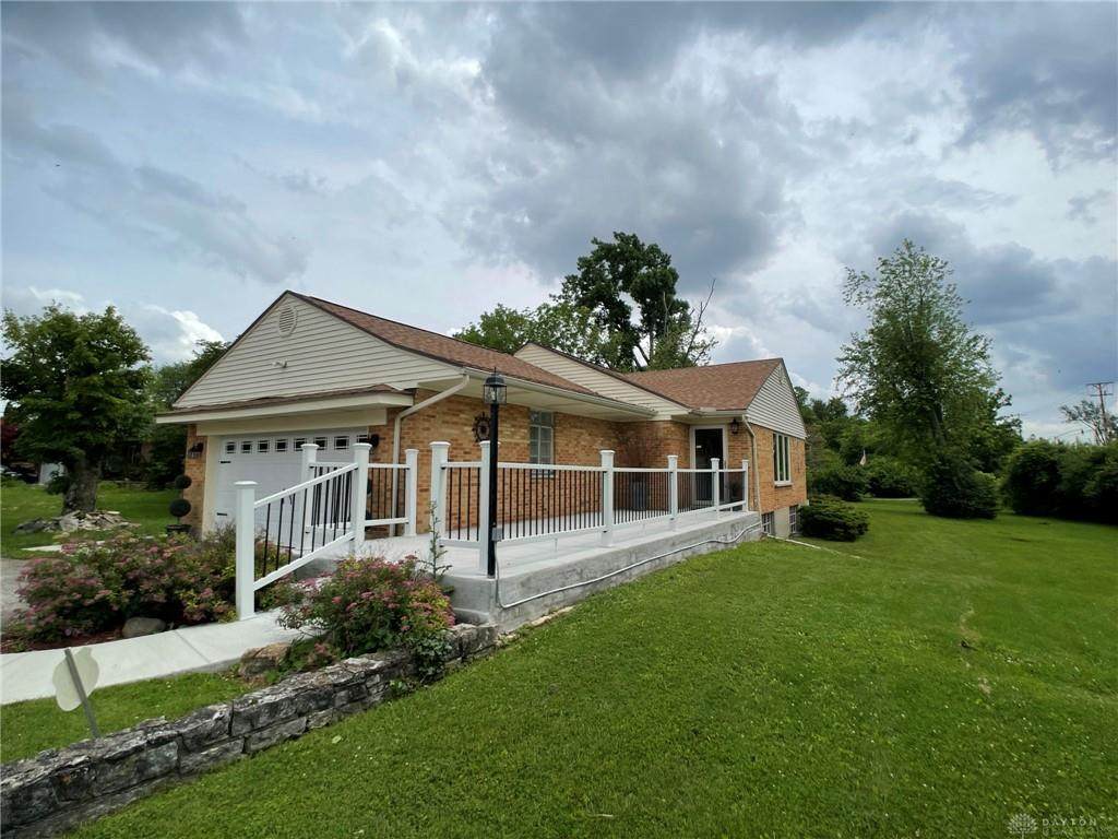 3200 Benchwood Road - Photo 1