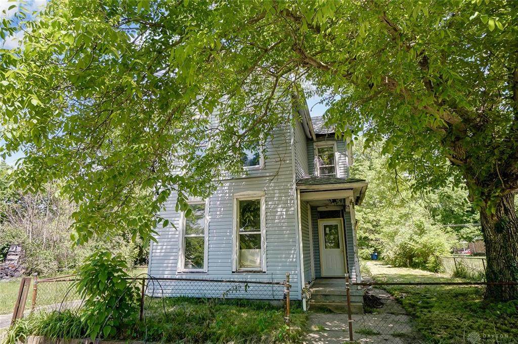 1337 1st Street - Photo 1