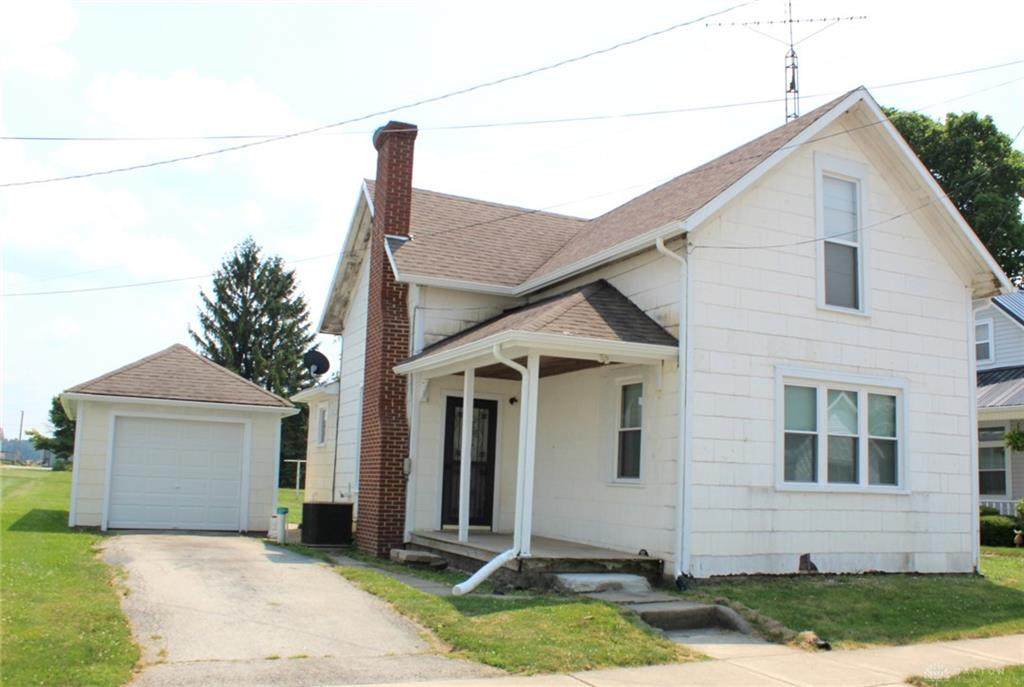 605 Main Street - Photo 1