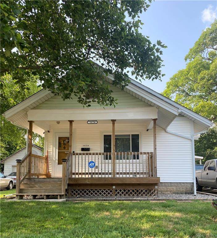 1624 Broadway Street - Photo 1