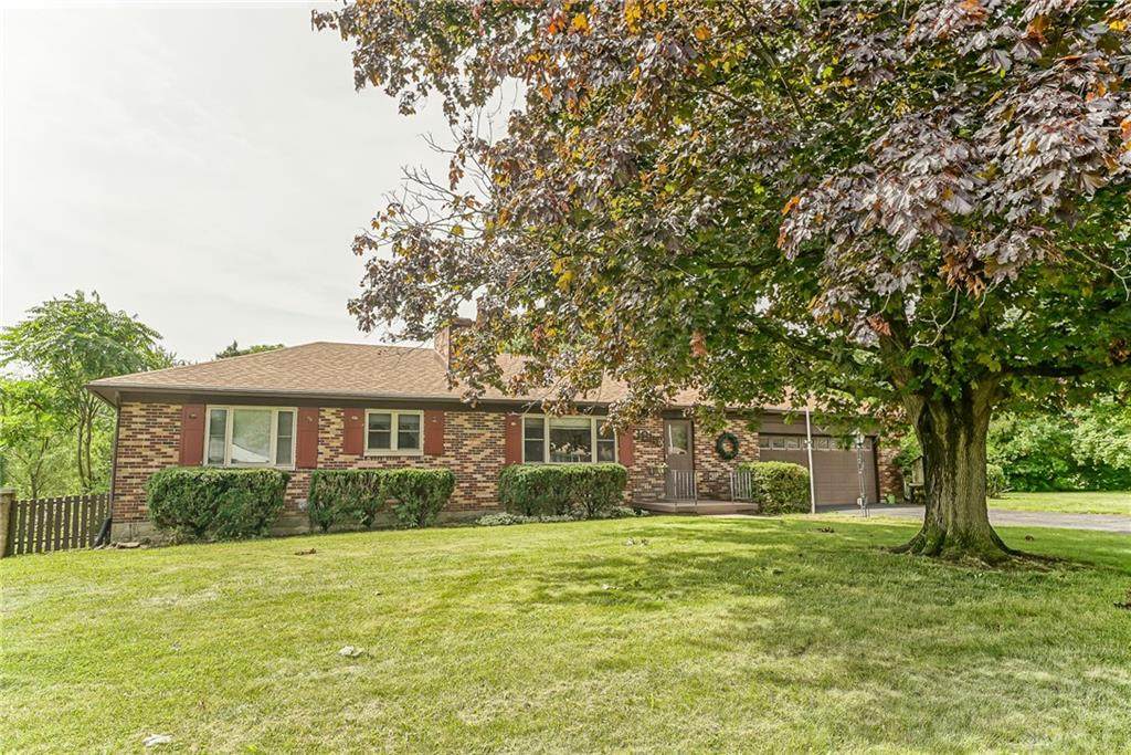 3840 Reinwood Drive - Photo 1
