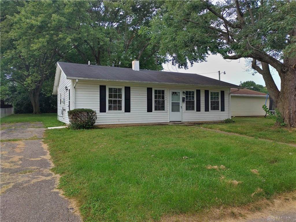 1084 June Drive - Photo 1