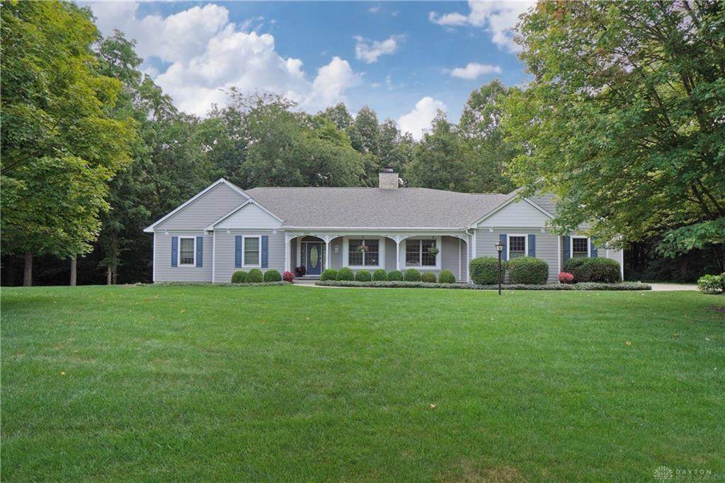 2788 Kings Lane - Photo 1