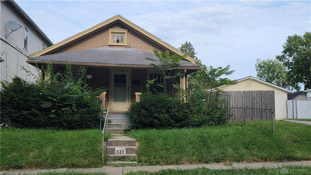 824 Walton Avenue - Photo 1