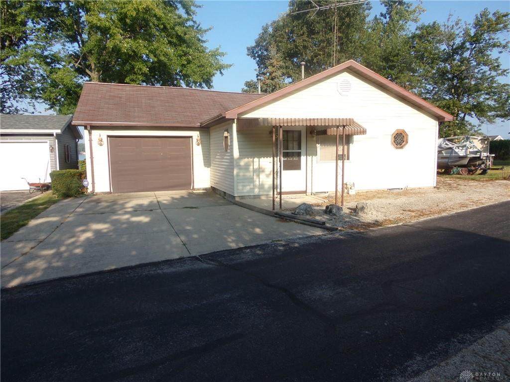 5319 Shore Drive - Photo 1