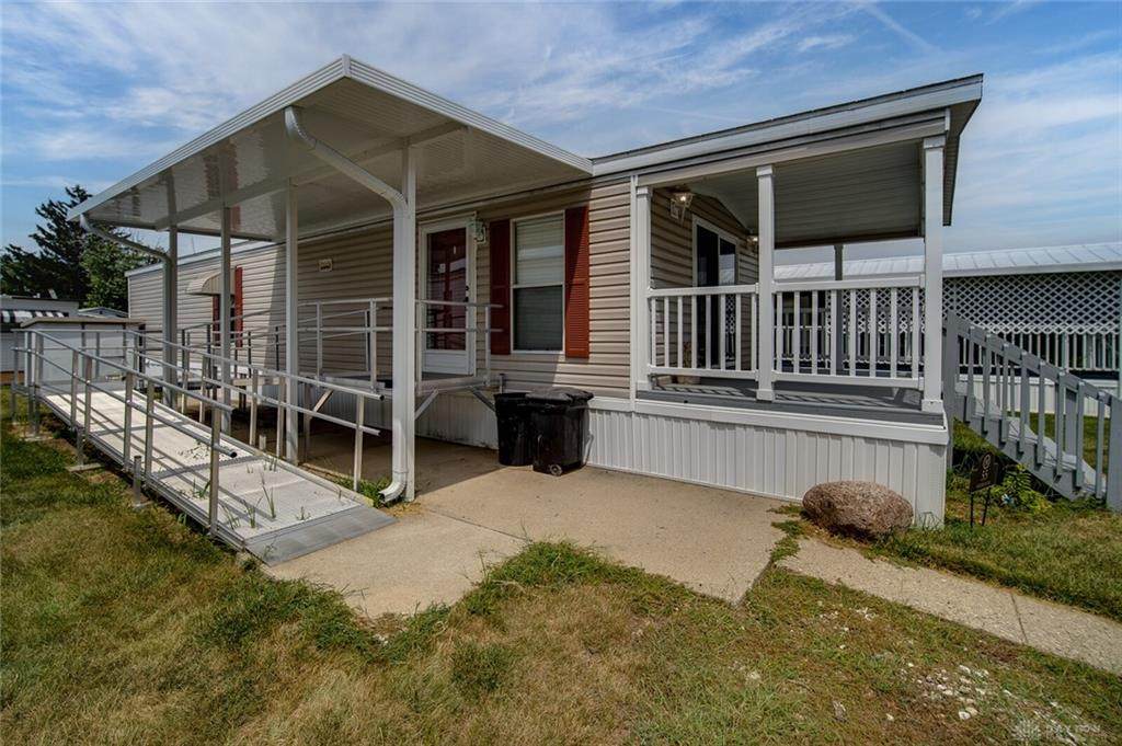 55 Airstream Drive - Photo 1