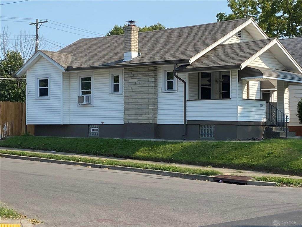 284 Brooklyn Avenue - Photo 1