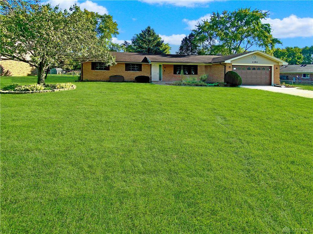 1390 Town Hall Road - Photo 1