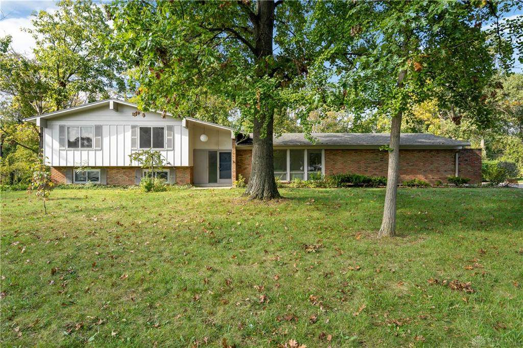 1833 Penbrooke Trail - Photo 1