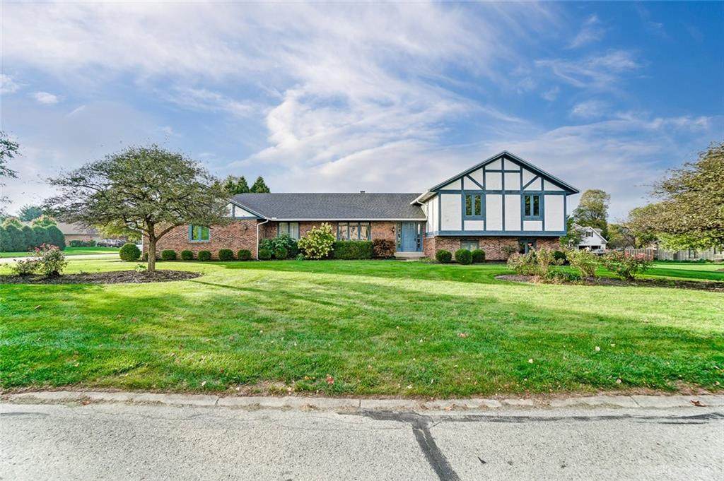 2670 Broken Woods Drive - Photo 1