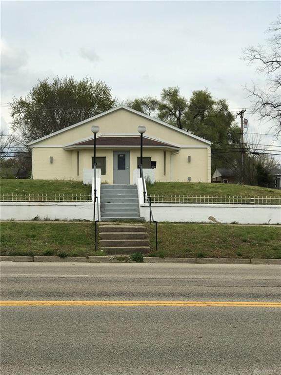 550 Main Street - Photo 1