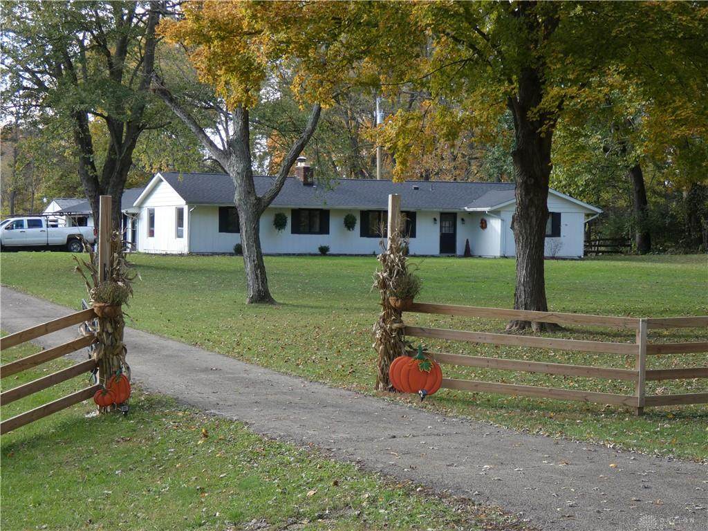 5630 Scarff Road - Photo 1