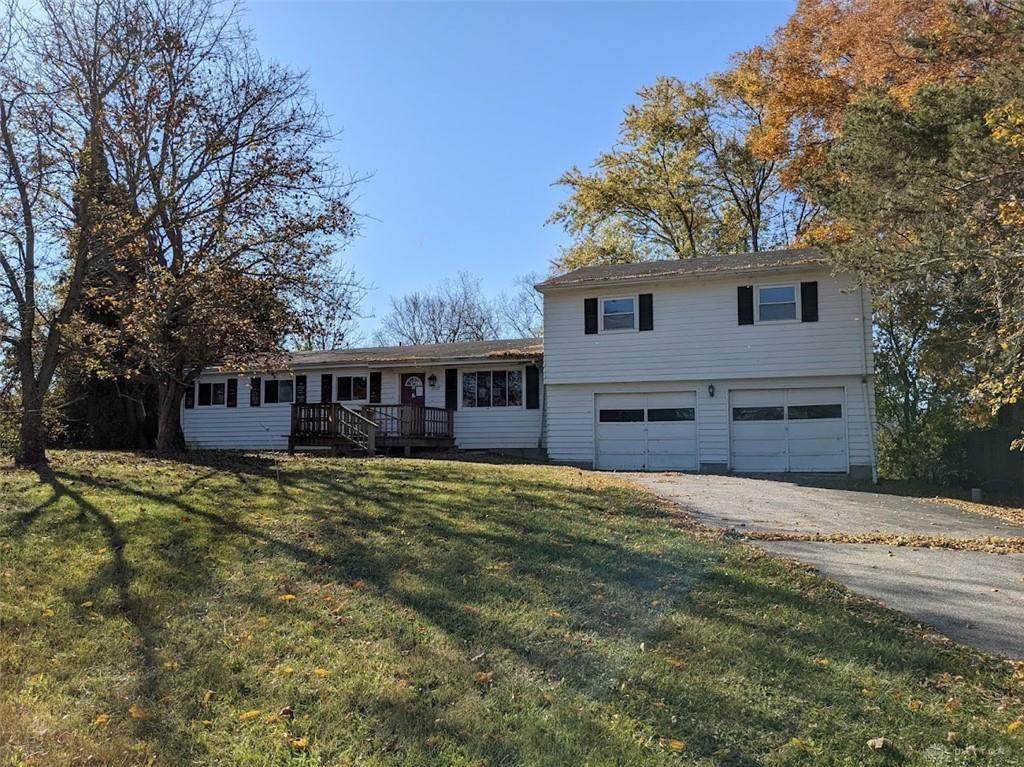 2732 Parkview Road - Photo 1