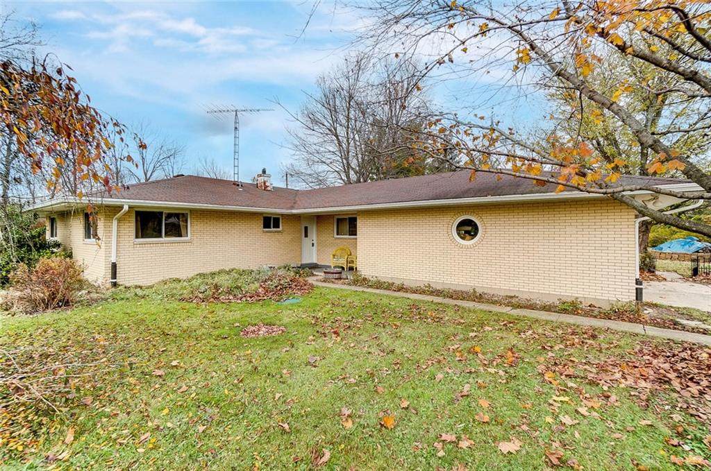 4621 Carol Drive - Photo 1