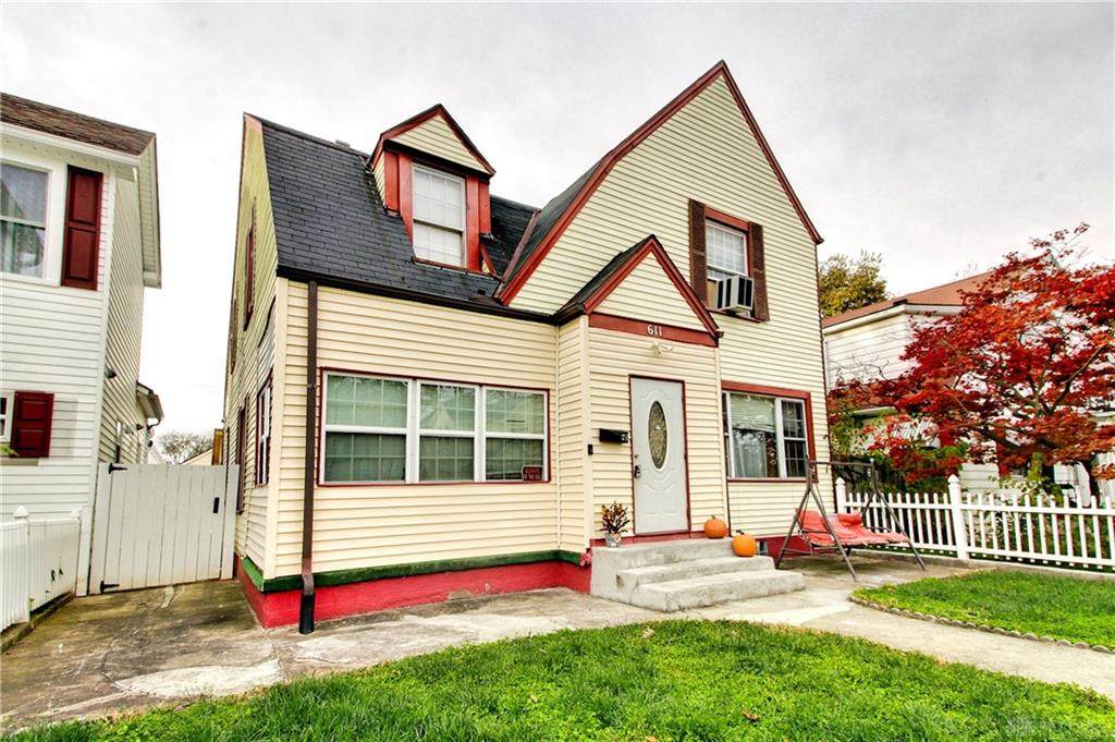 611 Troy Street - Photo 1