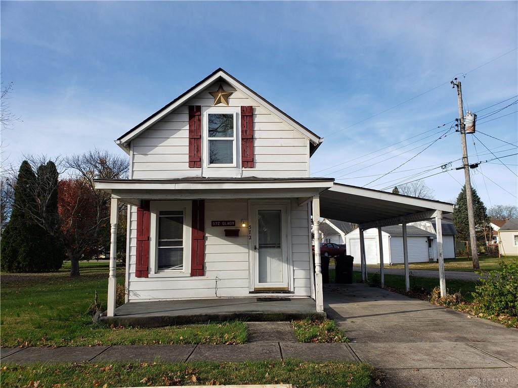 572 Glady Avenue - Photo 1