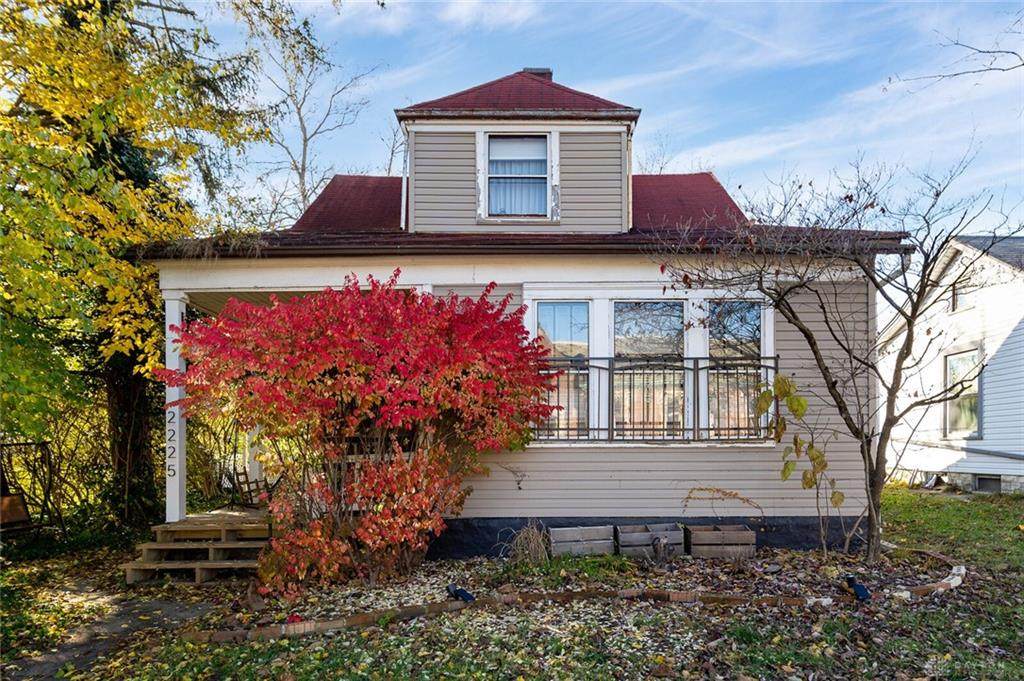 2225 Catalpa Drive - Photo 1