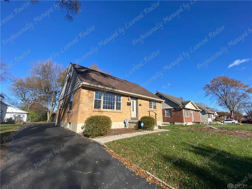 707 Hadley Avenue - Photo 1