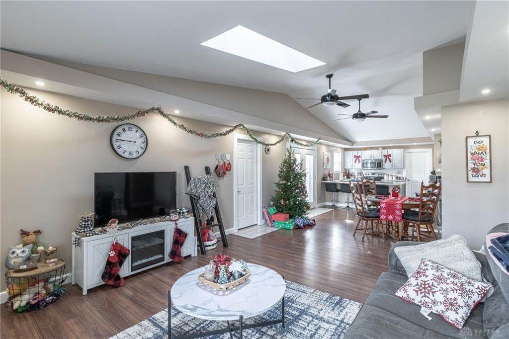 4808 Meadowvista Drive - Photo 1