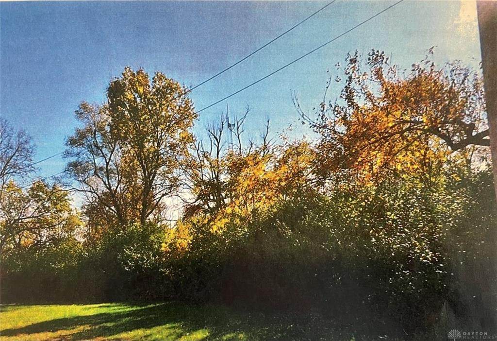 4052 Germantown Pike - Photo 1