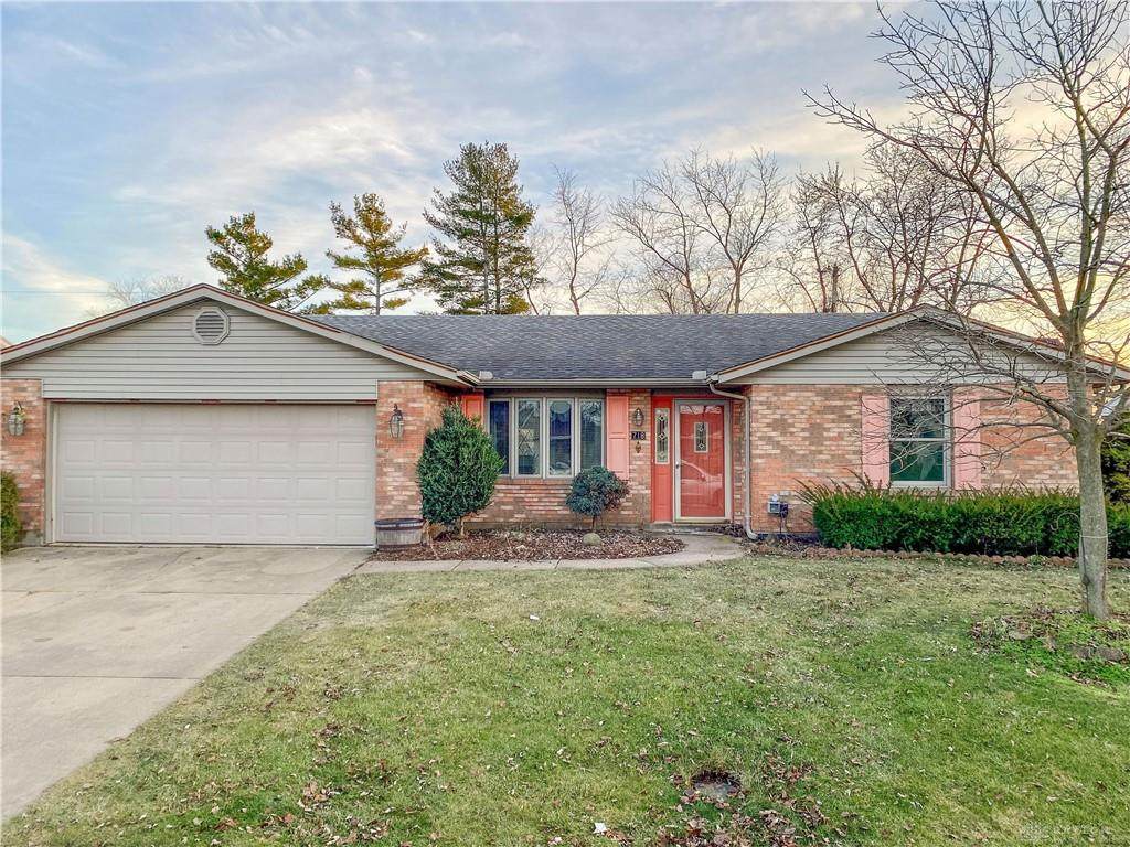 718 Greyhound Drive - Photo 1