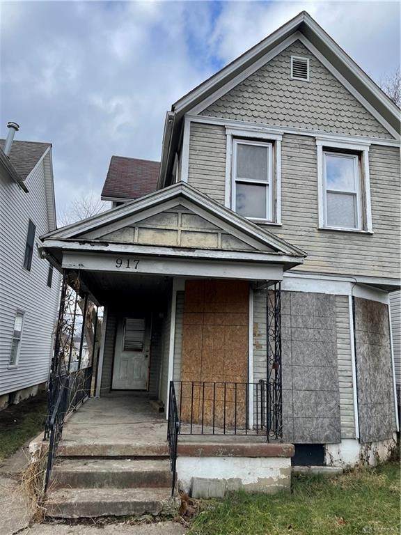 917 Troy Street - Photo 1