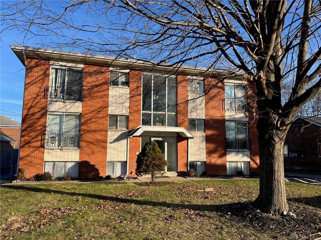 607 Dorothy Lane - Photo 1