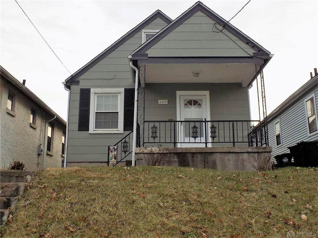1819 De Armand Avenue - Photo 1
