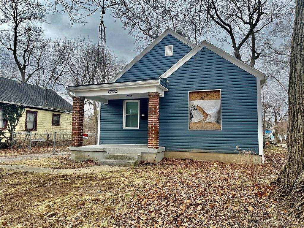 2019 Parkhill Drive - Photo 1