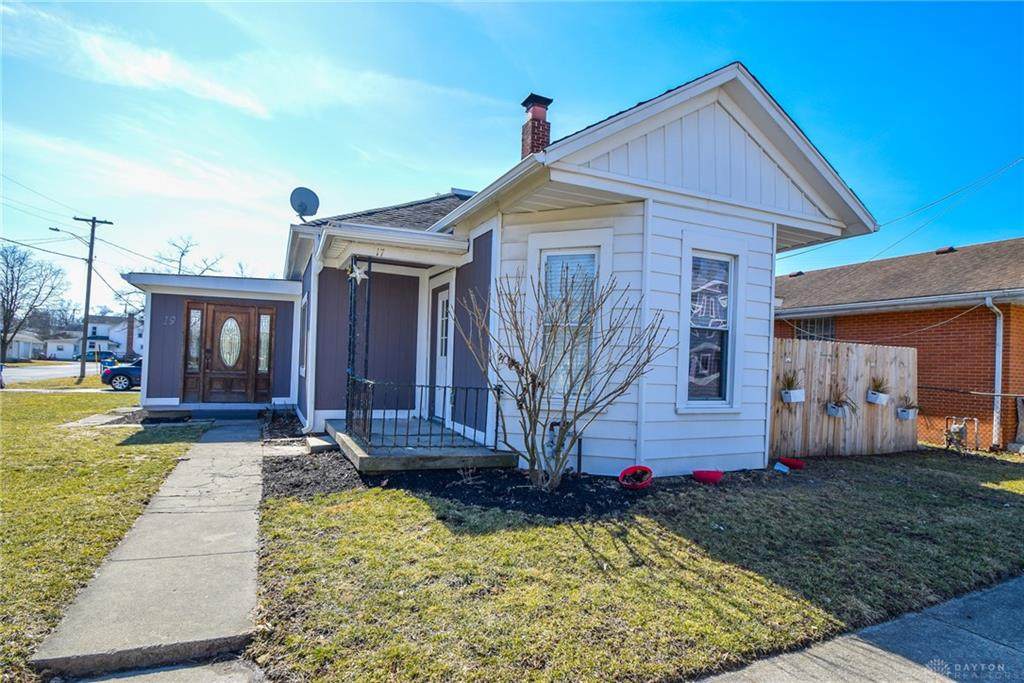 19 Main Street - Photo 1