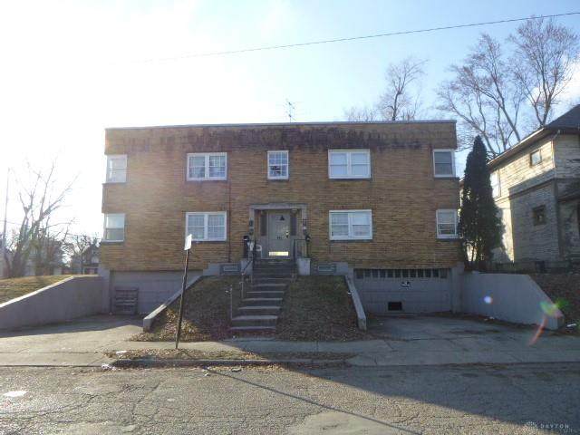 100 Victor Avenue - Photo 1