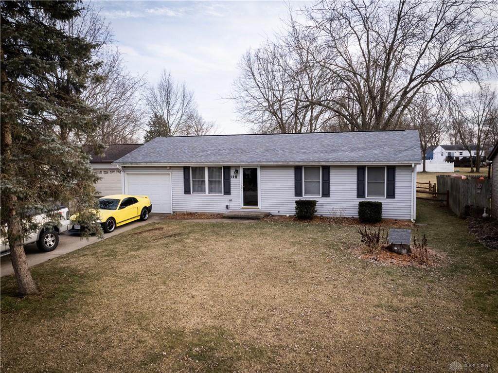 120 Lynnfield Circle - Photo 1