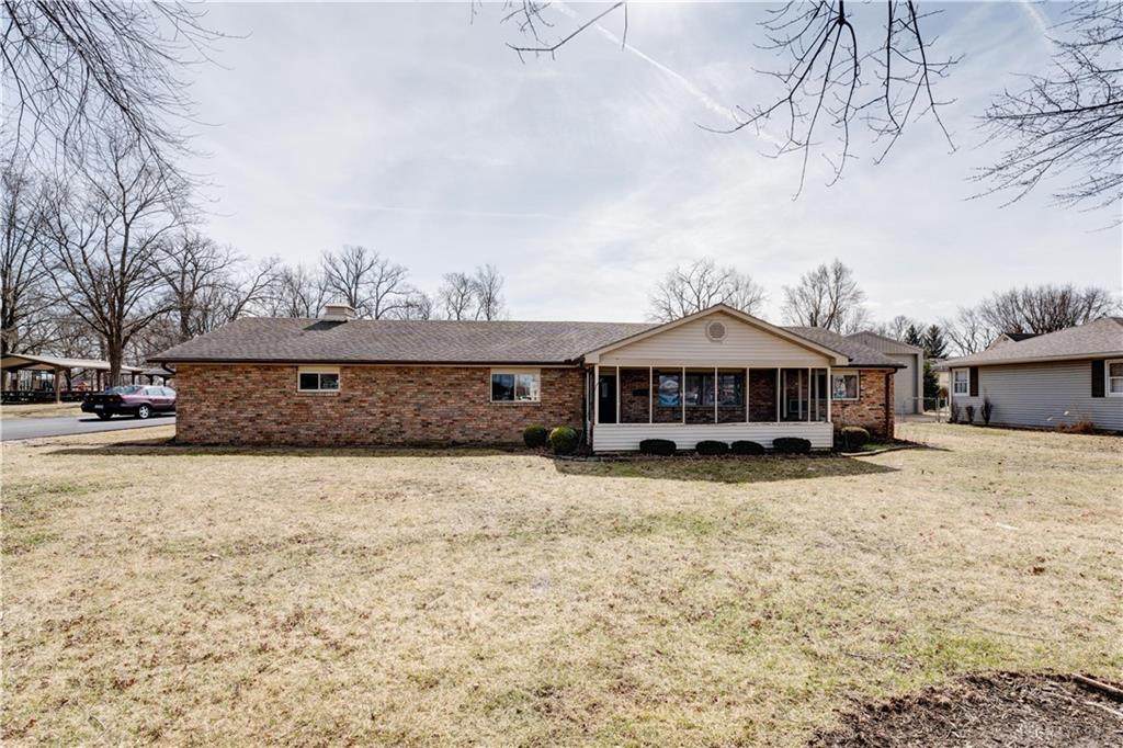 613 Harmon Drive - Photo 1