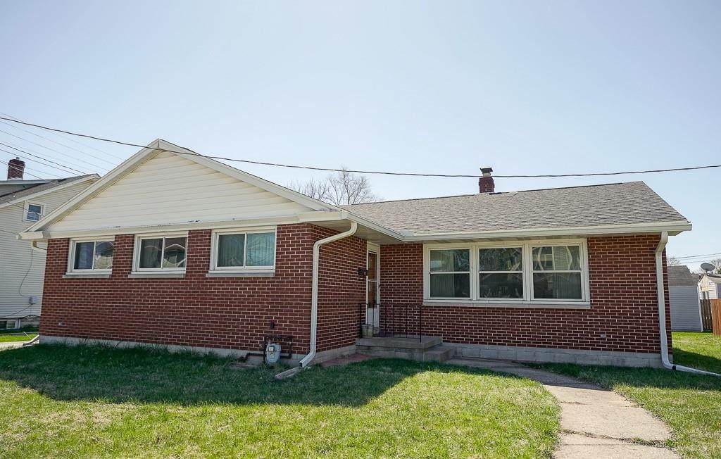 304 Washington Street - Photo 1