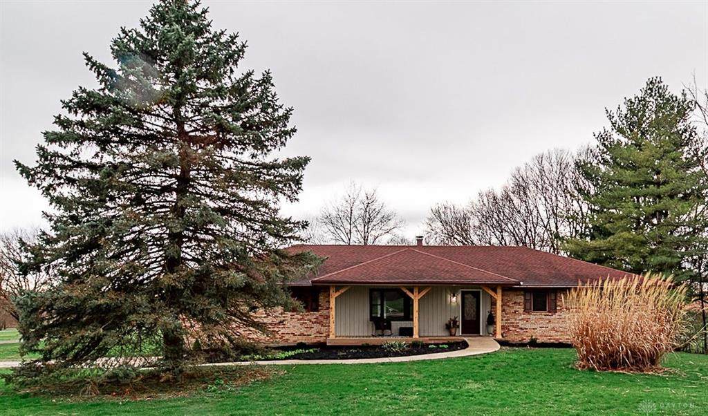 8979 Dog Leg Road - Photo 1
