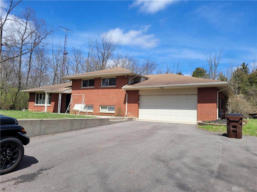 625 Ginghamsburg Road - Photo 1