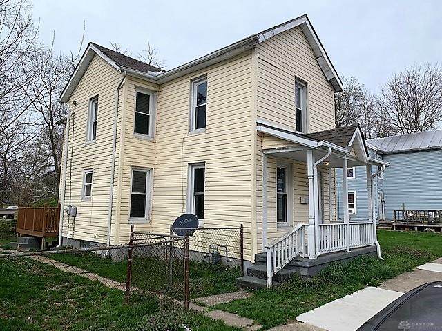 823 Sycamore Street - Photo 1