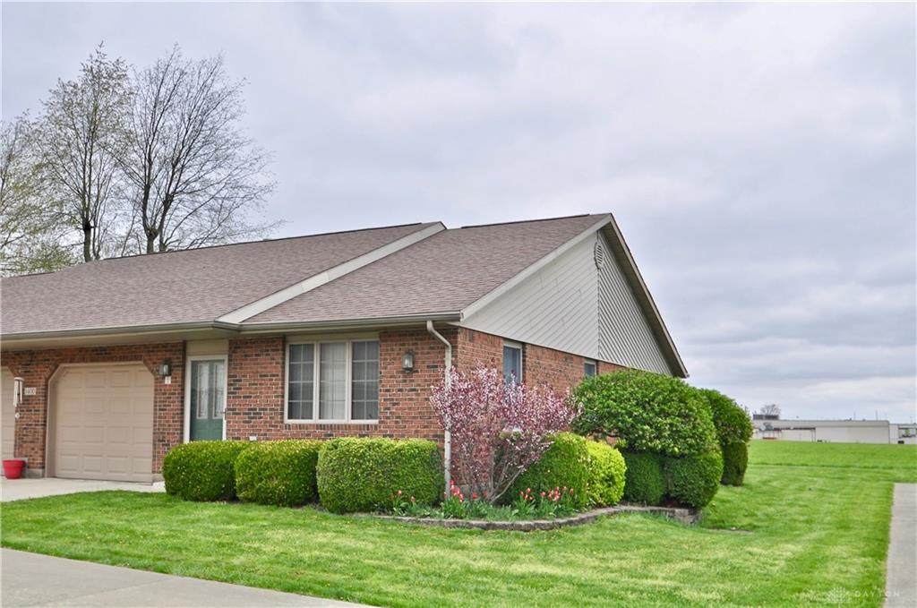 140 Dwyer Avenue - Photo 1