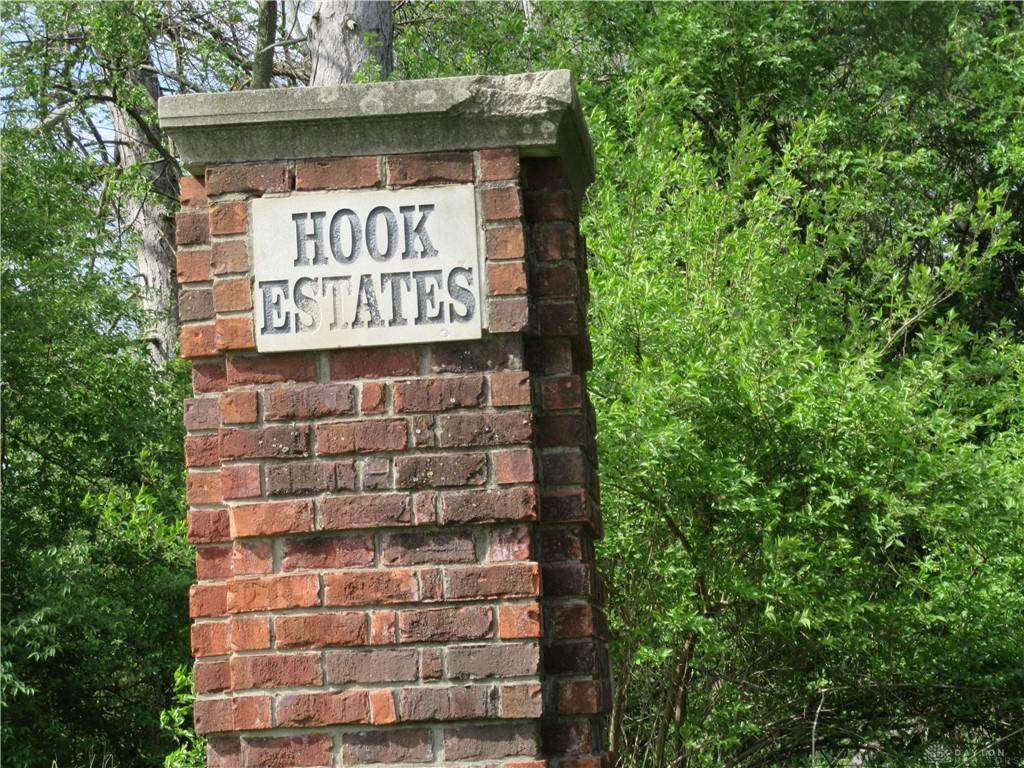 11 Hook Estate Drive - Photo 1
