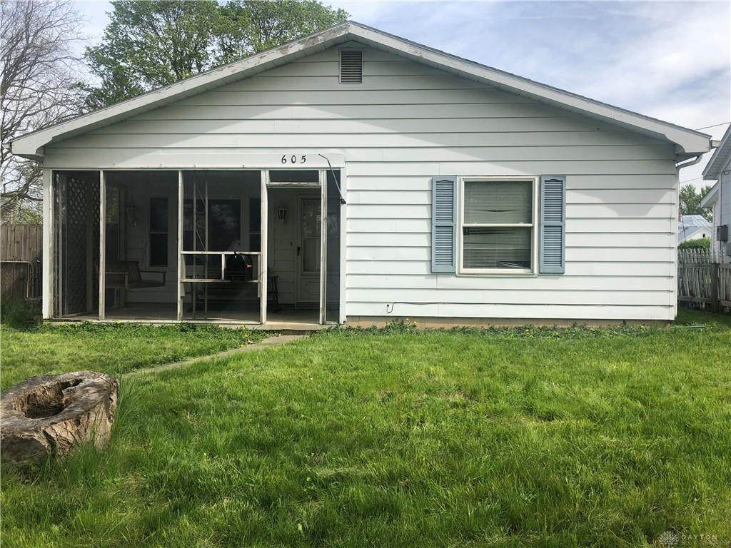 605 Water Street - Photo 1