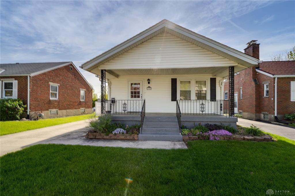 1640 John Glenn Road - Photo 1