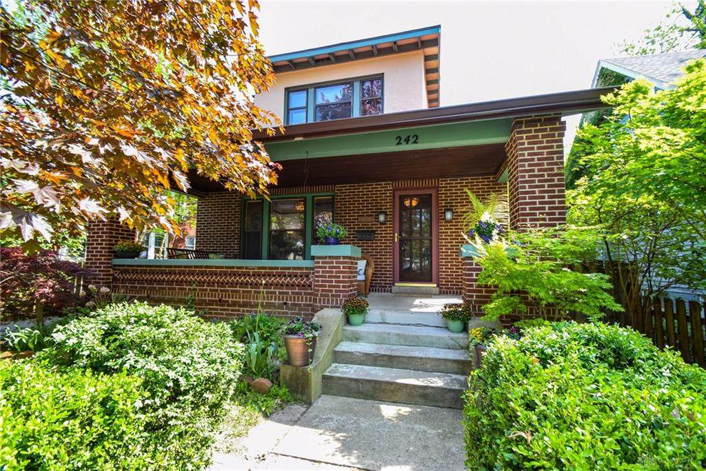 242 Aberdeen Avenue - Photo 1