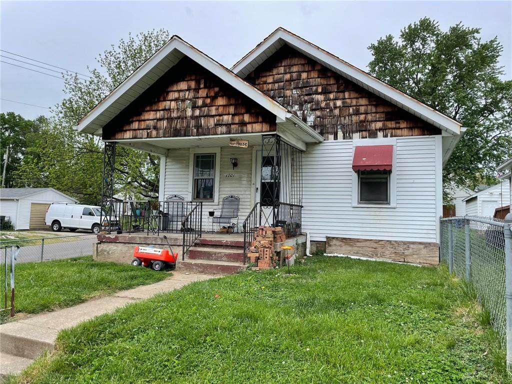 1701 Gondert Avenue - Photo 1