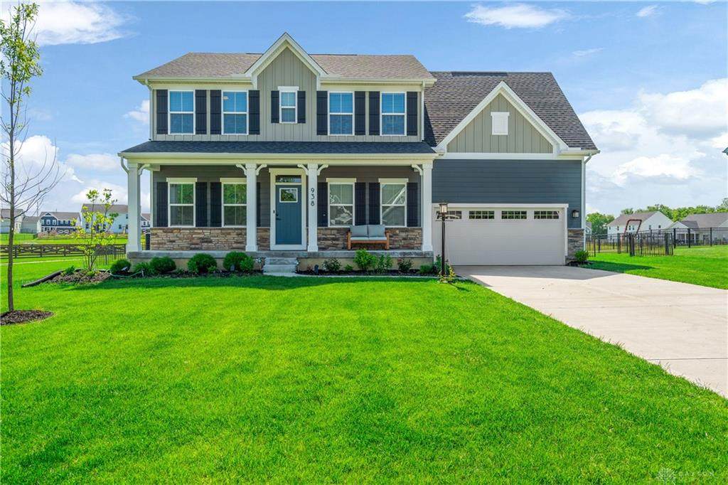 938 Acorn Drive - Photo 1