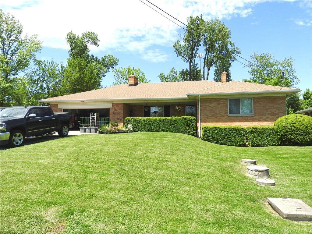 3291 Benchwood Road - Photo 1