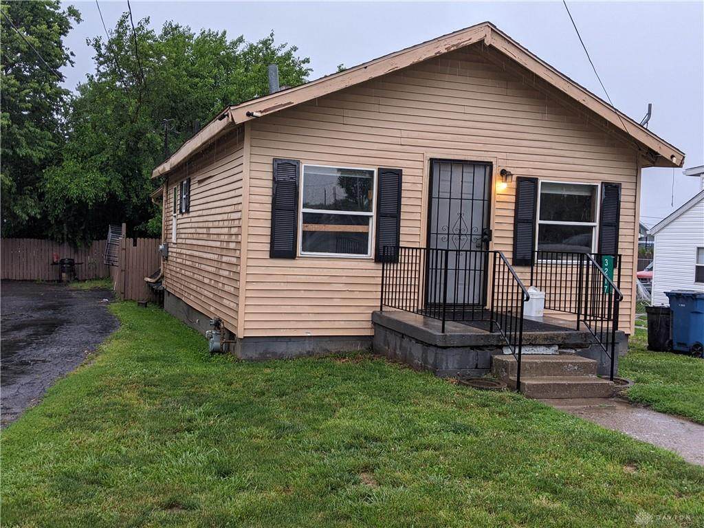3217 Main Street - Photo 1