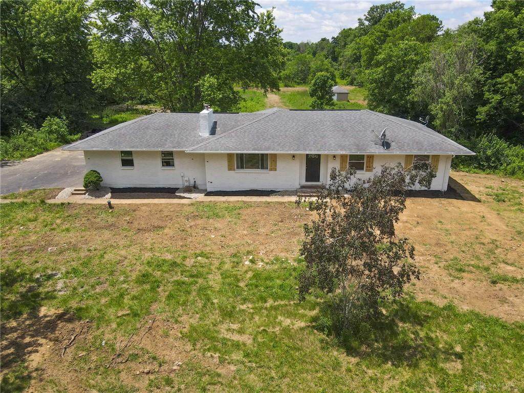 7415 Gratis Jacksonburg Road - Photo 1